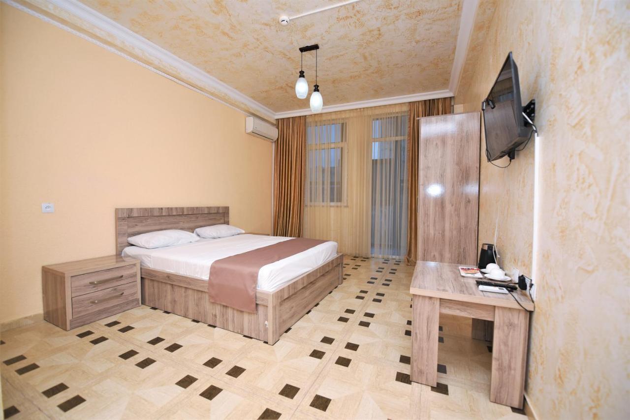 Kazbegi Hotel Batumi Exterior foto